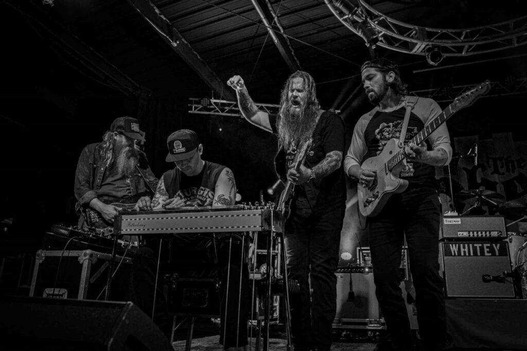 Johnny Up with Whitey Morgan and the 78's